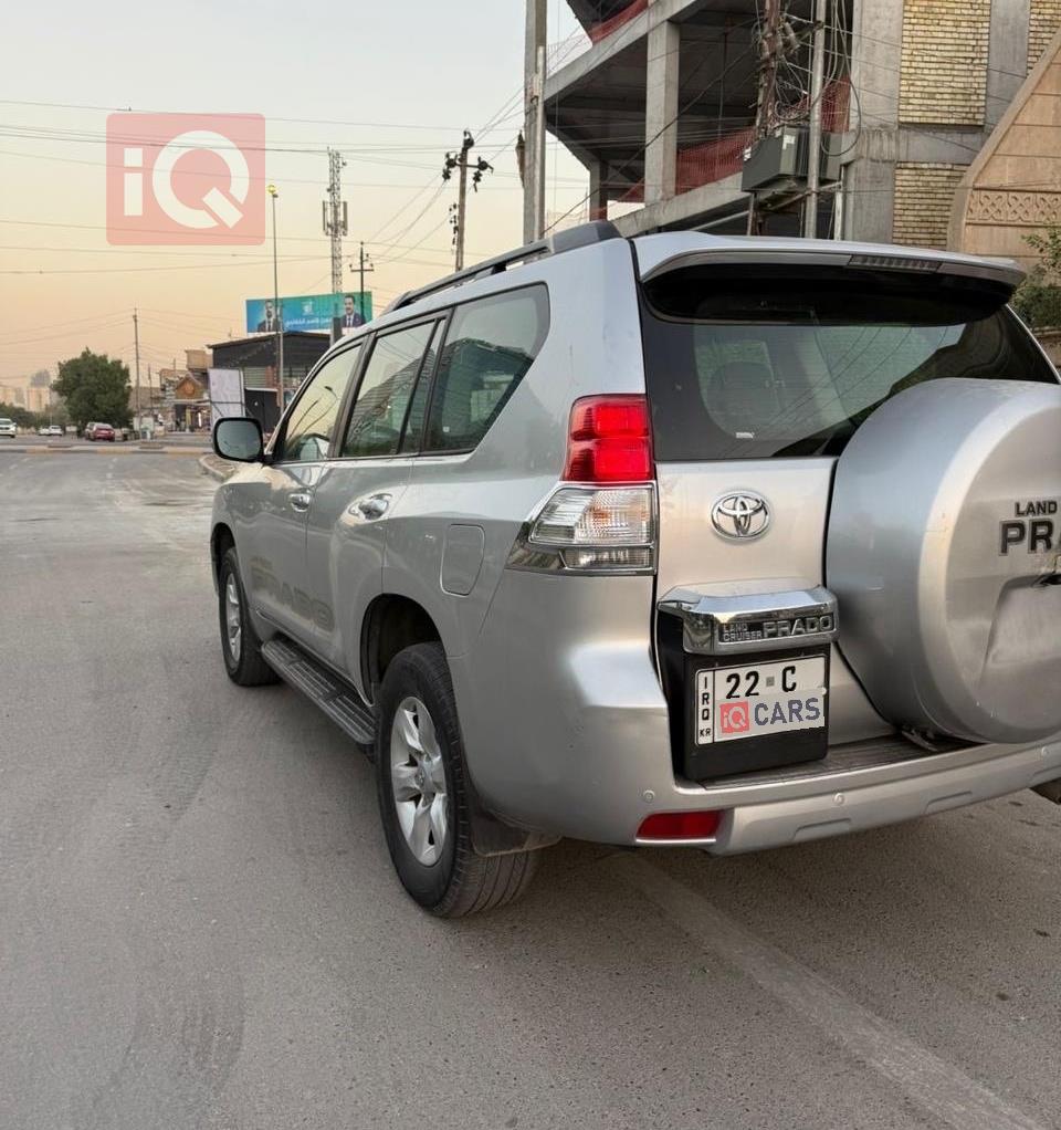 تويوتا لاندكروزر برادو